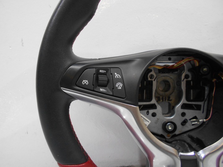 фото №5, Кермо шкіра мультифункція adam 13-19 ідеальна