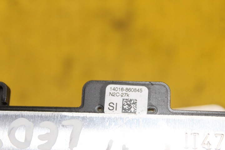 фото №13, Відбивач лампи bi-xenon правий перед maserati ghibli