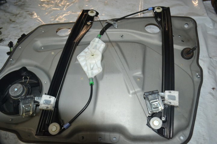 фото №5, Mercedes w169 подъемник левый перед a1697202779