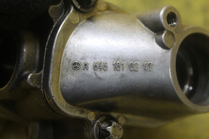 фото №12, Насос масла sprinter 906 2.2 cdi 6111810201