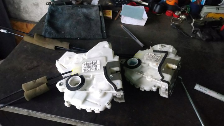 фото №1, Civic viii ufo - замок двері лівий зад 9 pin