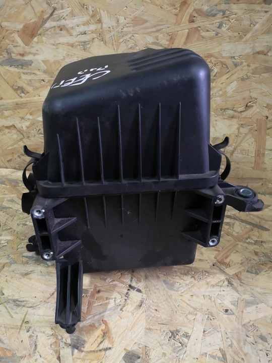 фото №4, Kia ceed i30 корпус фильтра воздуха 28100-1h270
