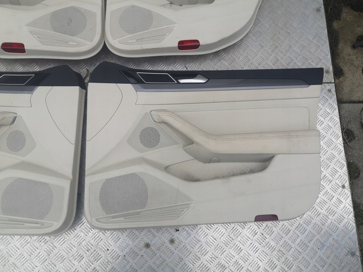 фото №6, Vw passat b8 оббивка боковина двері