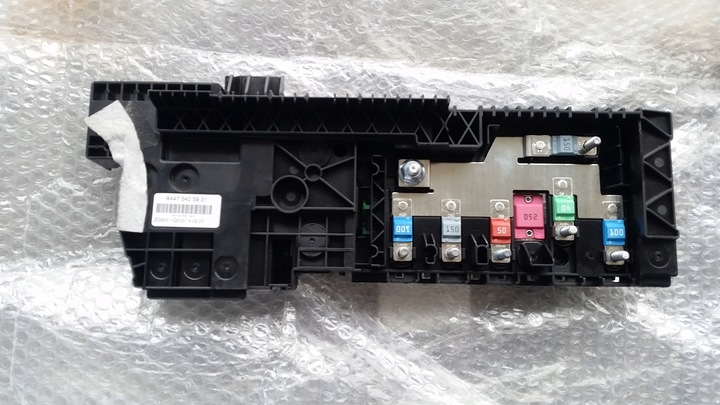 фото №8, Предохранитель модуль merc vito viano w447 a4475405931