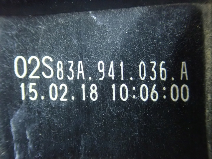 фото №7, Audi q3 f3 83a лампа права led 83a941036a розпродаж складська