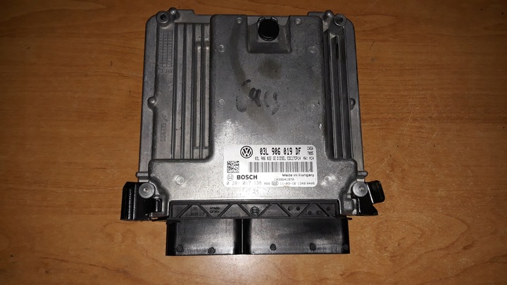 фото №1, Компьютер двигателя seat exeo 2.0 tdi 03l906019df