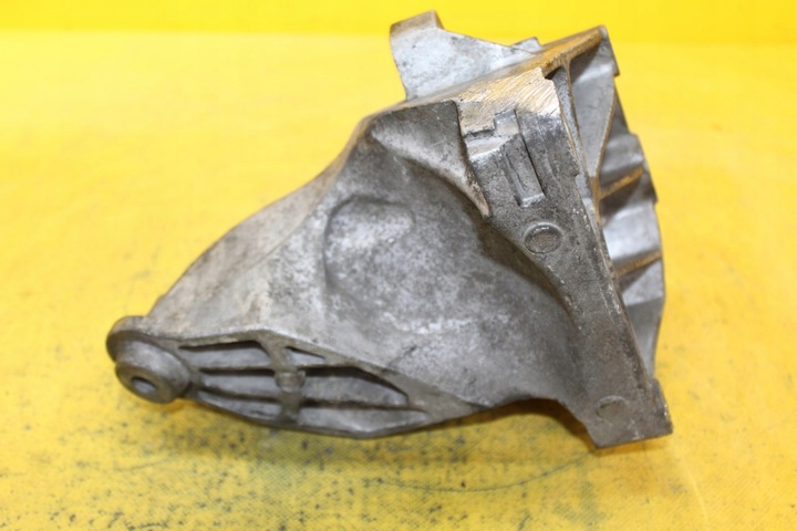 фото №5, Лапи двигуна sprinter 906 2.2cdi a6212231704