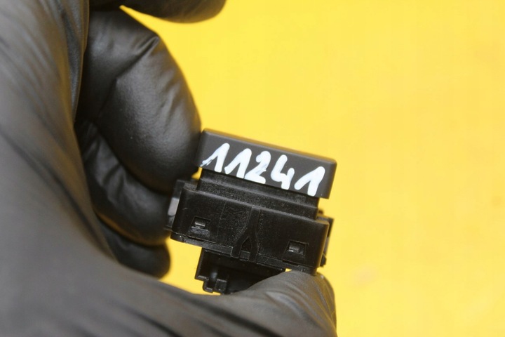 фото №6, Вимикач перемикач світла аварійних audi a6 c7 4g0941509