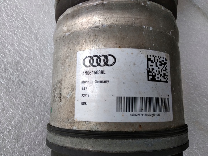 фото №3, Audi a8 d5 амортизатор левый перед 4n0616039l