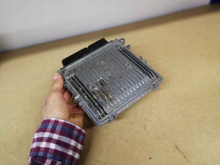 фото №5, Mercedes w211 3.0 cdi блок керування двигуном (ecu) 6421508578