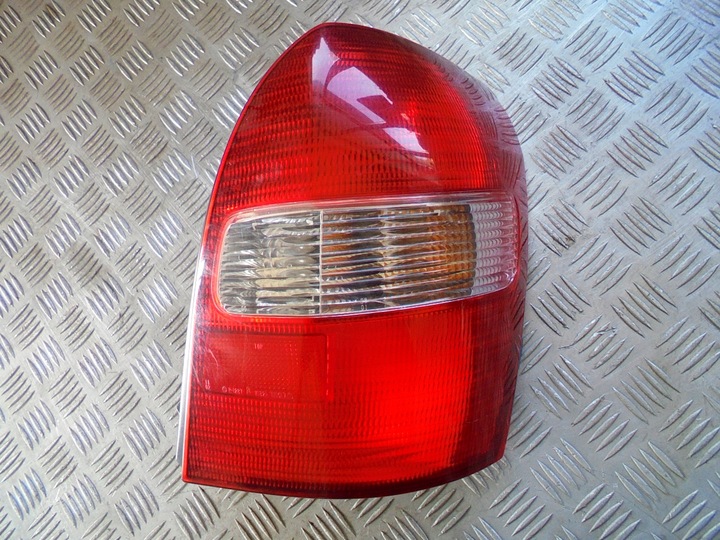 фото №1, Лампа зад задняя правая mazda 323 bj hb 5d eu