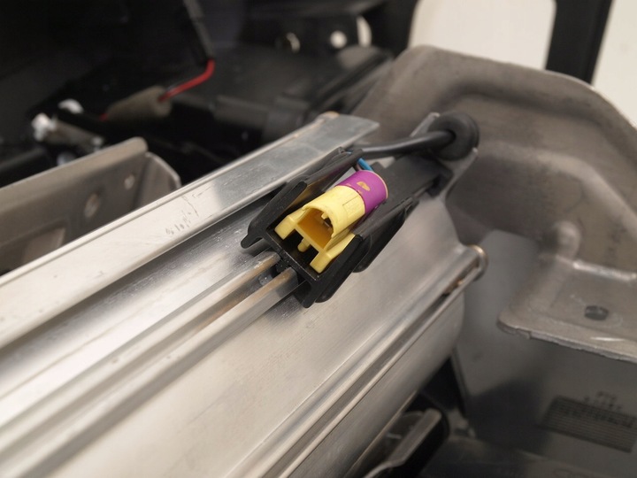 фото №16, Audi a6 c5 консоль комплект европа