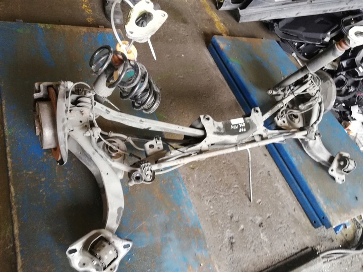 фото №3, Mini one f55 f56 подвешивание зад задние ось балка