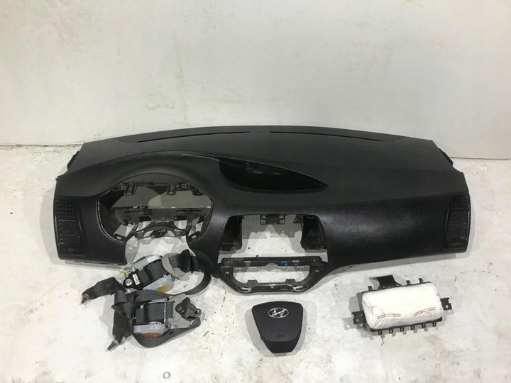 фото №1, Hyundai i 20 подушка безпеки панель консоль подушка безпеки ремені org