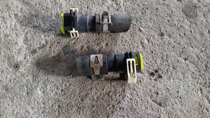 фото №1, Mazda 3 03-09 1.6 b шланг води штуцер