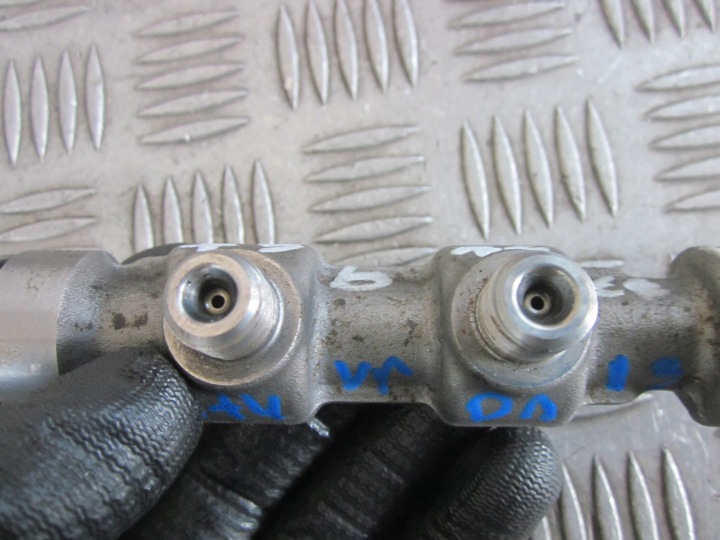 фото №9, Паливна рейка  hyundai i30 1.6 crdi 07-10r