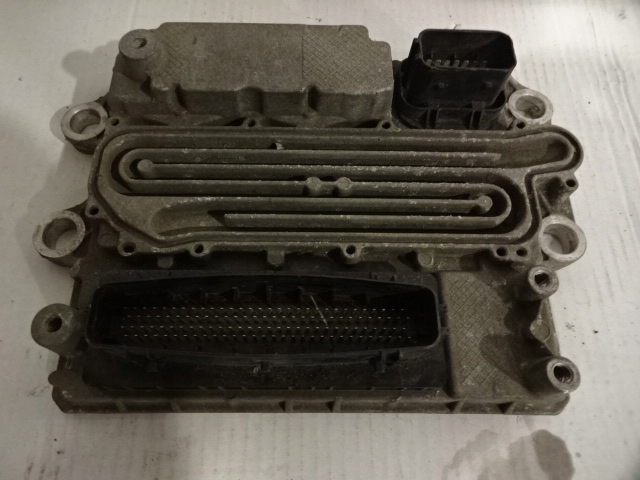 фото №5, Блок управления двигателя mercedes a6519008600