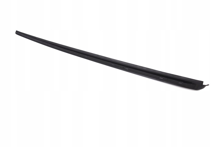 фото №1, Планка прокладка стёкла перед audi a4 b8 левая aso