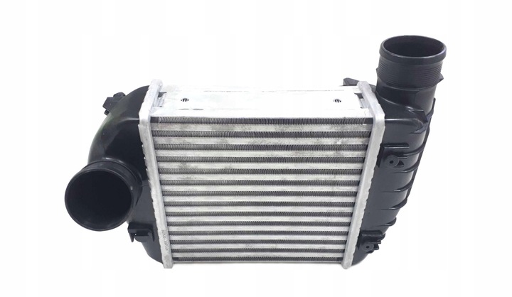 фото №1, Радиаторов воздуха интеркулер a6 2.0 4f0145805ad