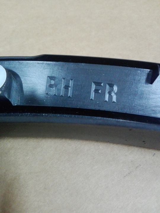 фото №11, Tesla x планка na крило права перед 1075668-00-a