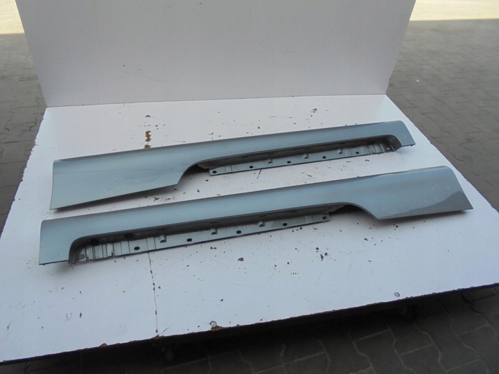 фото №1, Планка пороговая правая audi tt 8j cabrio ly7e