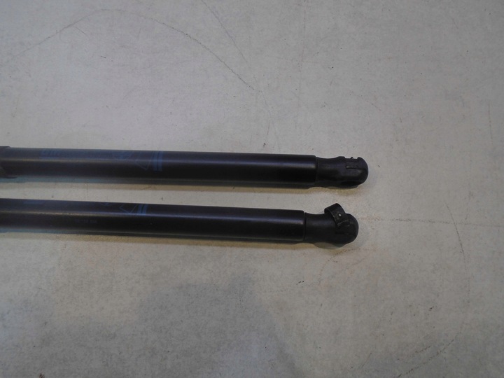 фото №3, Амортизатор крышки багажника opel astra h 1.3 cdti