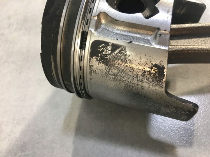 фото №10, Поршень шатун opel corsa c 1.7 dti