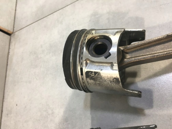 фото №4, Поршень шатун opel corsa c 1.7 dti