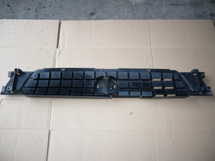 фото №2, Mazda demio решётка радиатора решётка оригинал