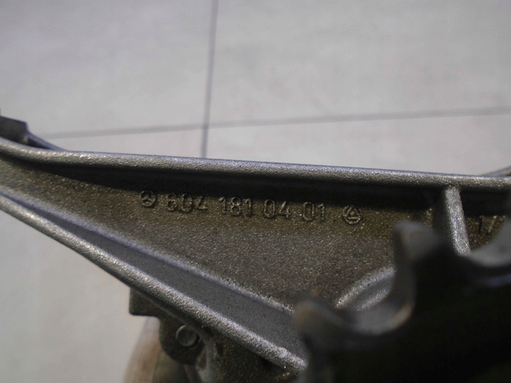 фото №4, Насос масла mercedes c клас w202 2.2d 6041810401