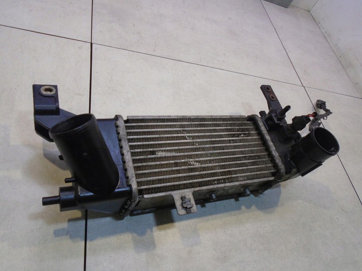 фото №1, Интеркулер mazda premacy 2.0 ditd