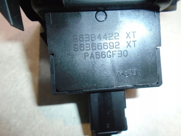 фото №4, Регулювання рівня світла peugeot 407 96384422xt