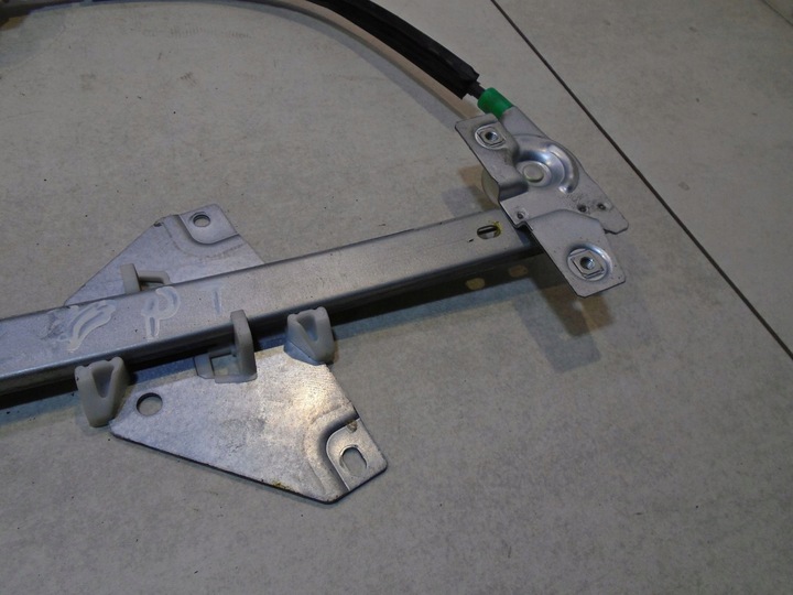 фото №1, Подъемник стекла правые зад mitsubishi space star i