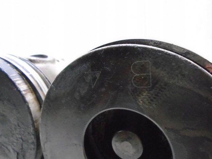 фото №7, Поршень з шатуном mazda premacy i 2.0 ditd