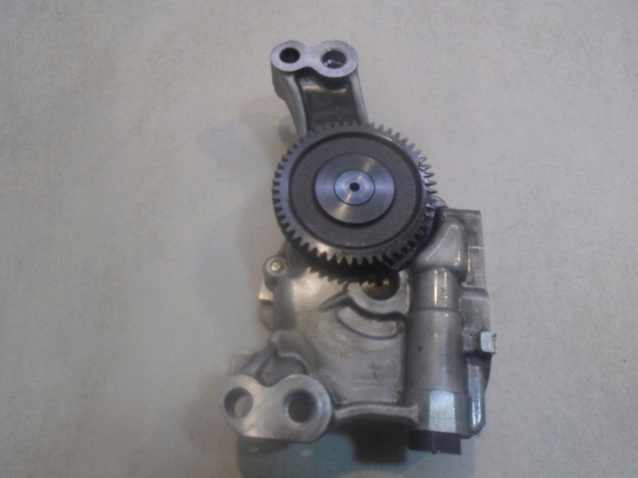 фото №1, Насос масла mazda mpv 2.5 td