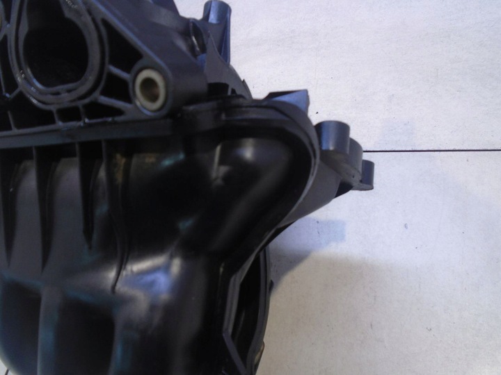 фото №9, Колектор всмоктуючий vw golf iv 1.4 16v 036129711at