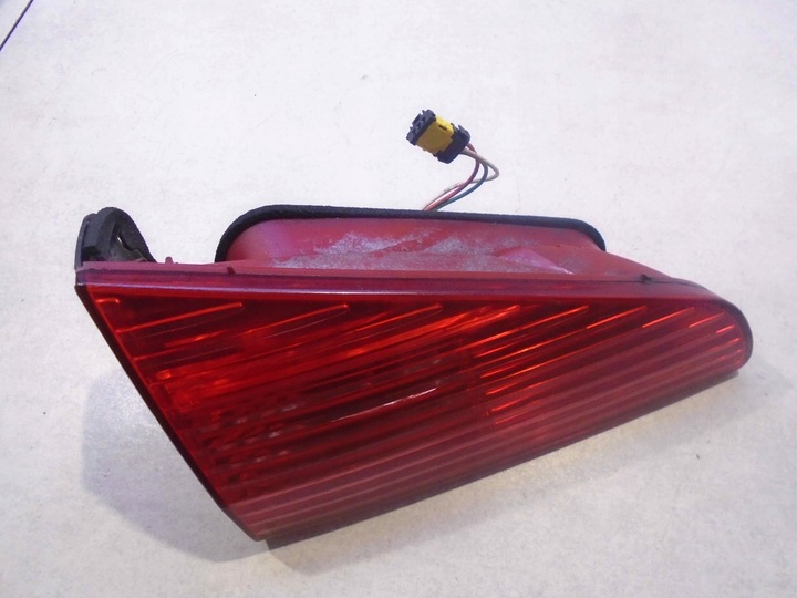 фото №1, Лампа лівий зад w кришка багажника peugeot 607 3.0 2543g