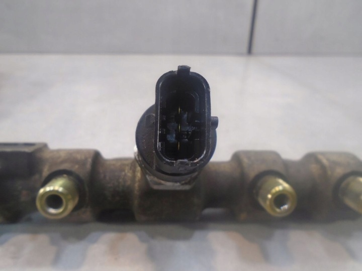 фото №8, Паливна рейка  fiat stilo 1.9 jtd 0445214012