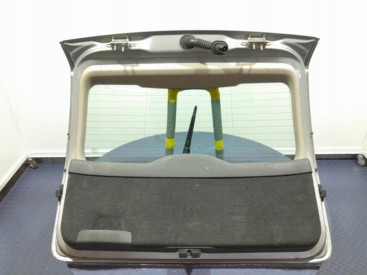 фото №15, Volvo v50 крышка крышка багажника 477-46