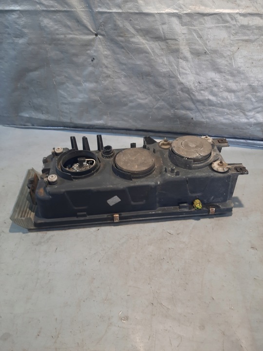 фото №14, Лампа фара лівий перед renault magnum 440 dxi