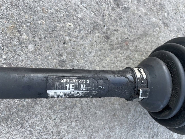 фото №1, Полуось полуось левый перед передняя 1.8 tsi 2k0407271e vw passat b6 05-10r 08