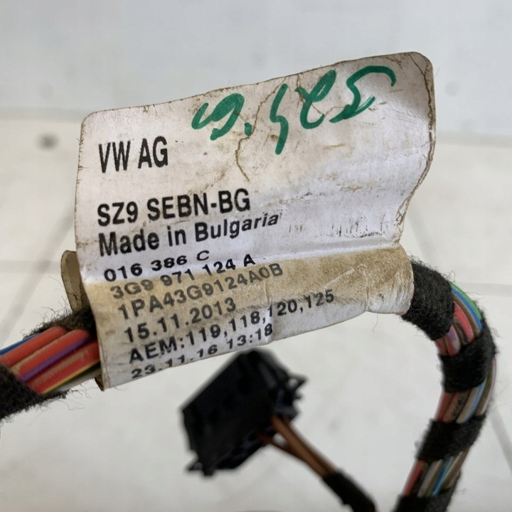 фото №13, Hak буксирувальний оригінальний електрично opuszczany vw passat b8 3g універсал 18r