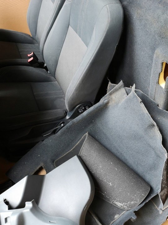 фото №8, Ford grand c-max сиденья сиденье ремни прокладка 7 мест европа состояние bdb