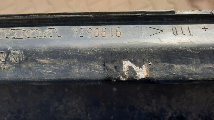 фото №6, Молдинг накладка порога правое зад volvo v70 9190524