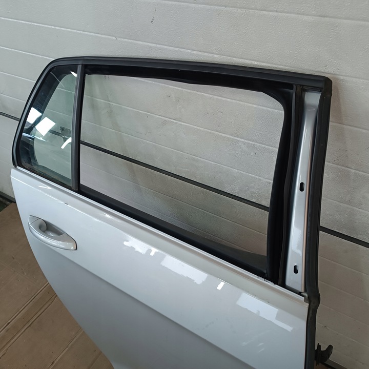 фото №8, Дверь правые зад vw golf vii 7 hb 12-20