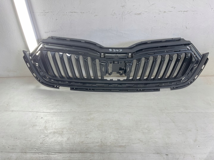 фото №1, Skoda octavia iv 4 5e3 2019- решётка решётка радиатора бампера перед 5e3853653
