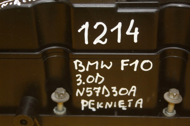 фото №16, Крышка клапанов bmw f10 f15 f16 f30 e90 e91 3.0 d n57d30a 7823181