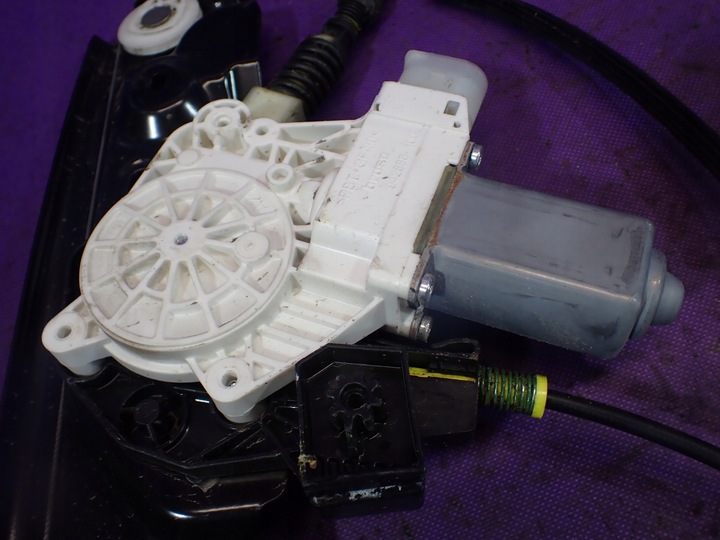 фото №5, Bmw f10 f11 підйомник вікна перед лівий 72481710