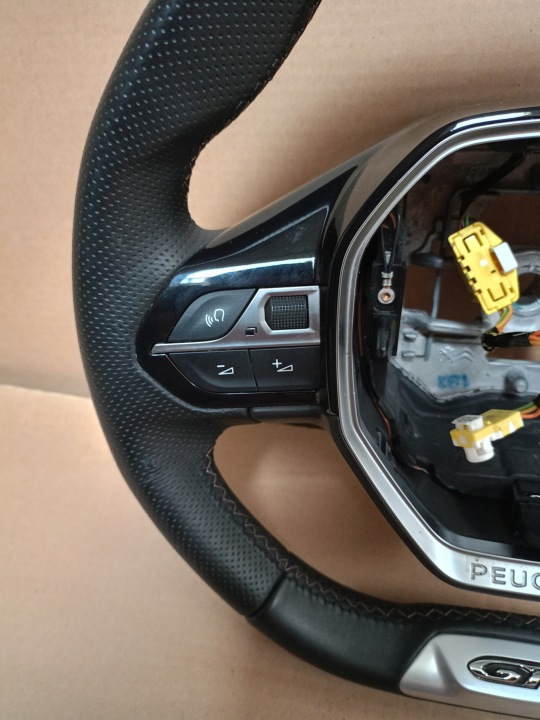 фото №9, Руль peugeot 208 2008 ii gt-line кожа