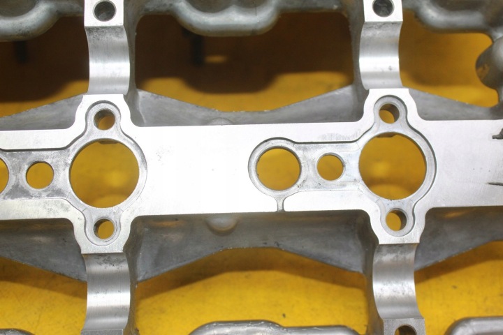 фото №9, Головка правая hyundai ix55 kia 3.0 crdi d6ea ca16133030 ca1511 ca16133039